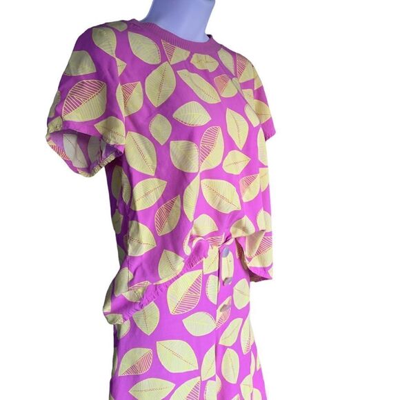 High Waist Wide Leg Pants & Short Sleeve Shirt Set Light Pink Leaves Det… - Picture 9 of 11